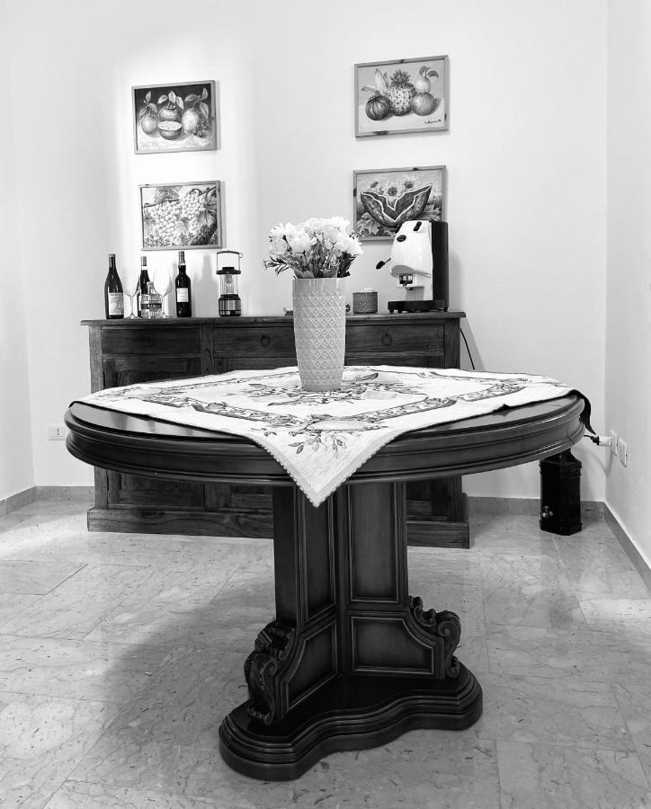 Calici Di Marsala - Via Roma 73 Lägenhet Exteriör bild