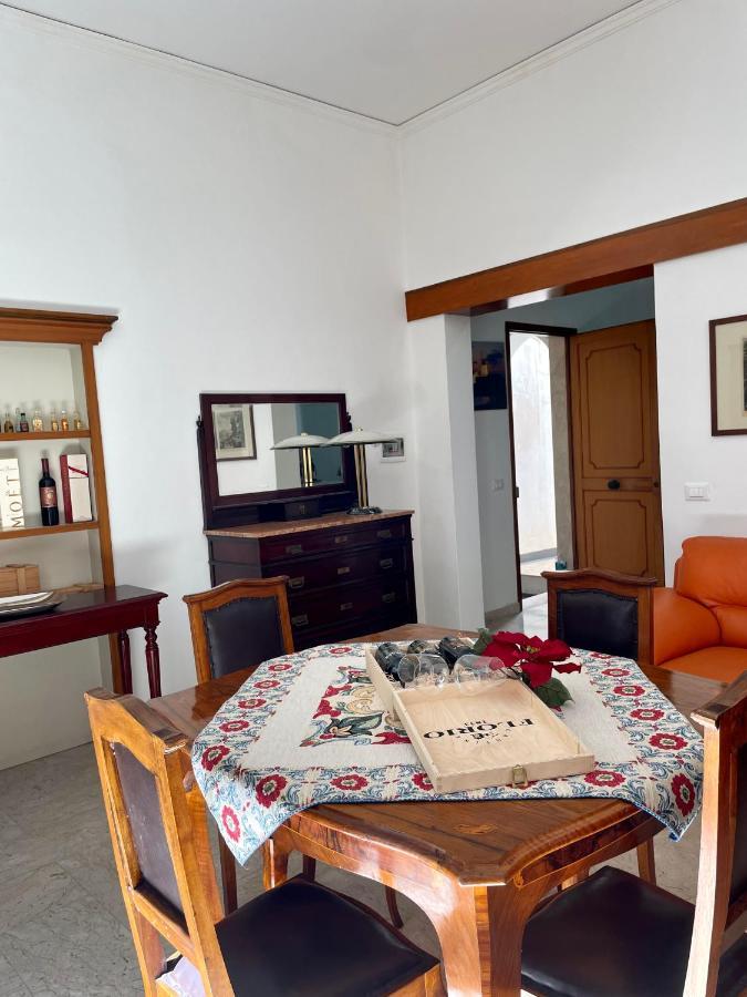 Calici Di Marsala - Via Roma 73 Lägenhet Exteriör bild